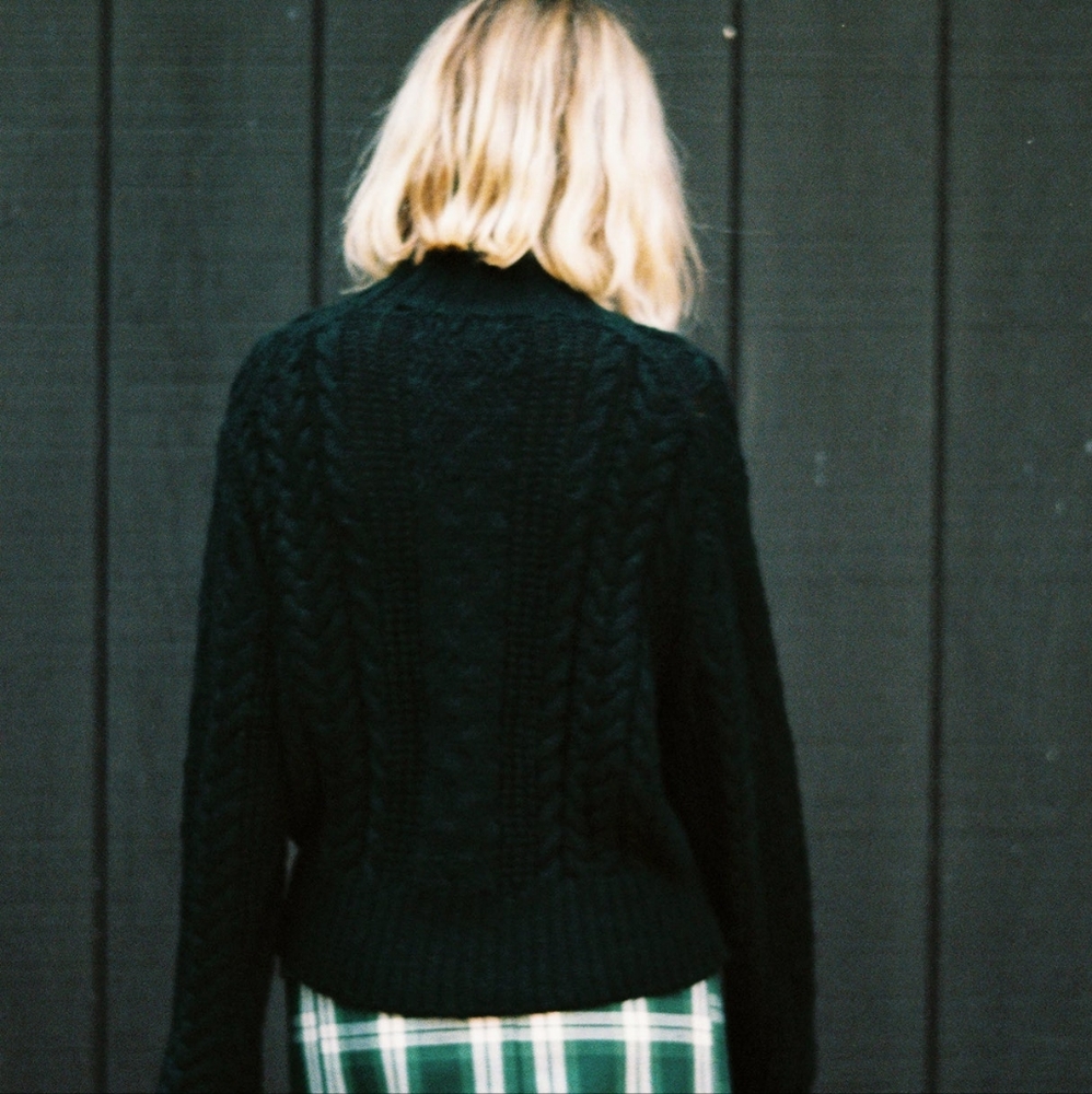Ciao Lucia Olivier cable knit sweater in Forest green Medium M - Picture 3 of 6